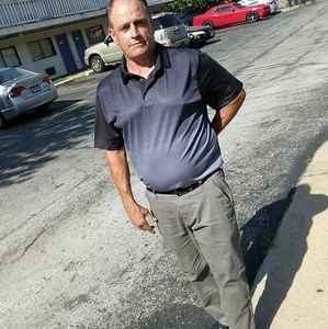 Meet your Posher, Lonnie